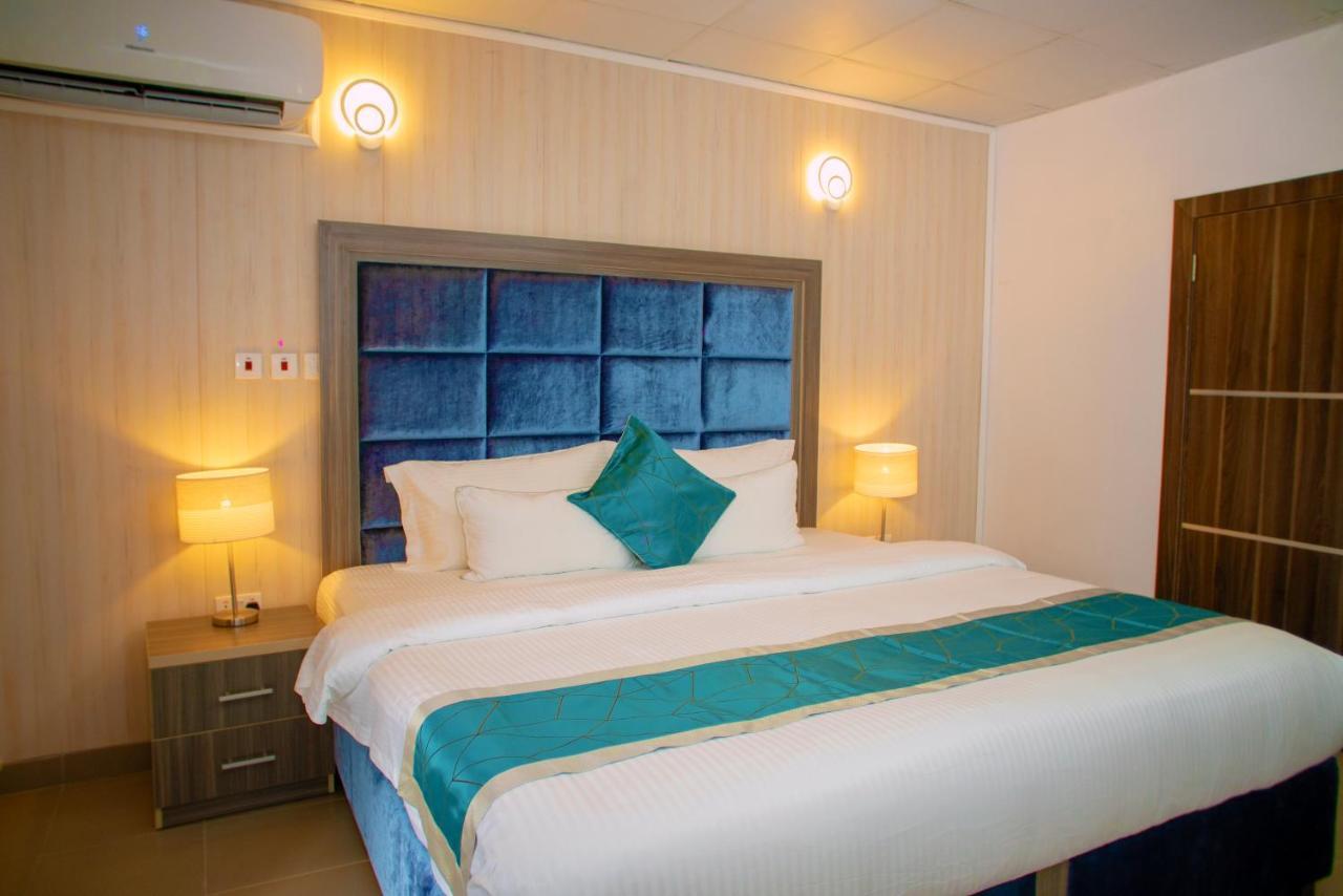 Riviera Suites Lagos Ngoại thất bức ảnh