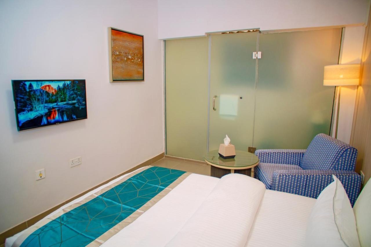 Riviera Suites Lagos Ngoại thất bức ảnh