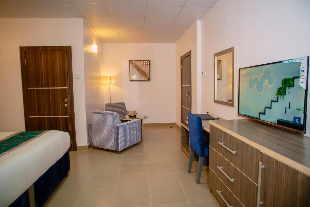 Riviera Suites Lagos Ngoại thất bức ảnh