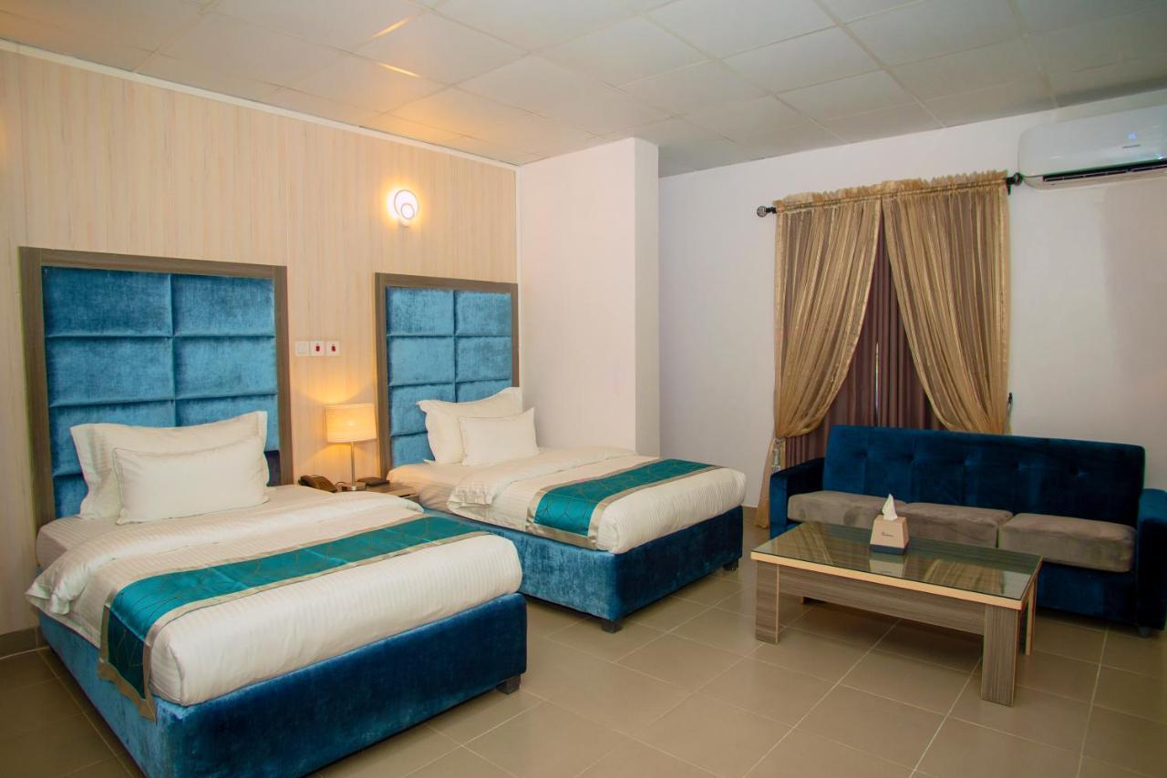 Riviera Suites Lagos Ngoại thất bức ảnh
