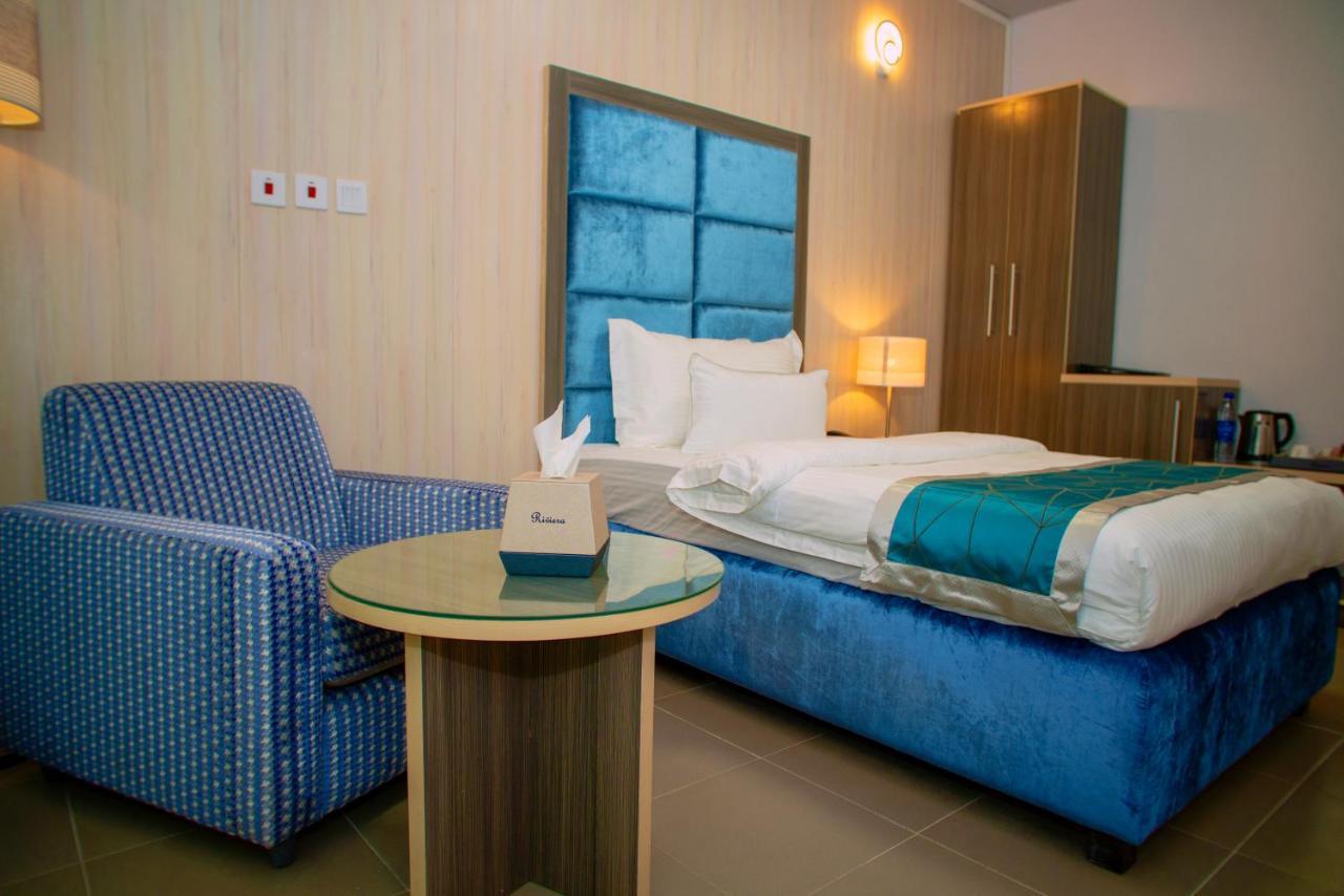 Riviera Suites Lagos Ngoại thất bức ảnh