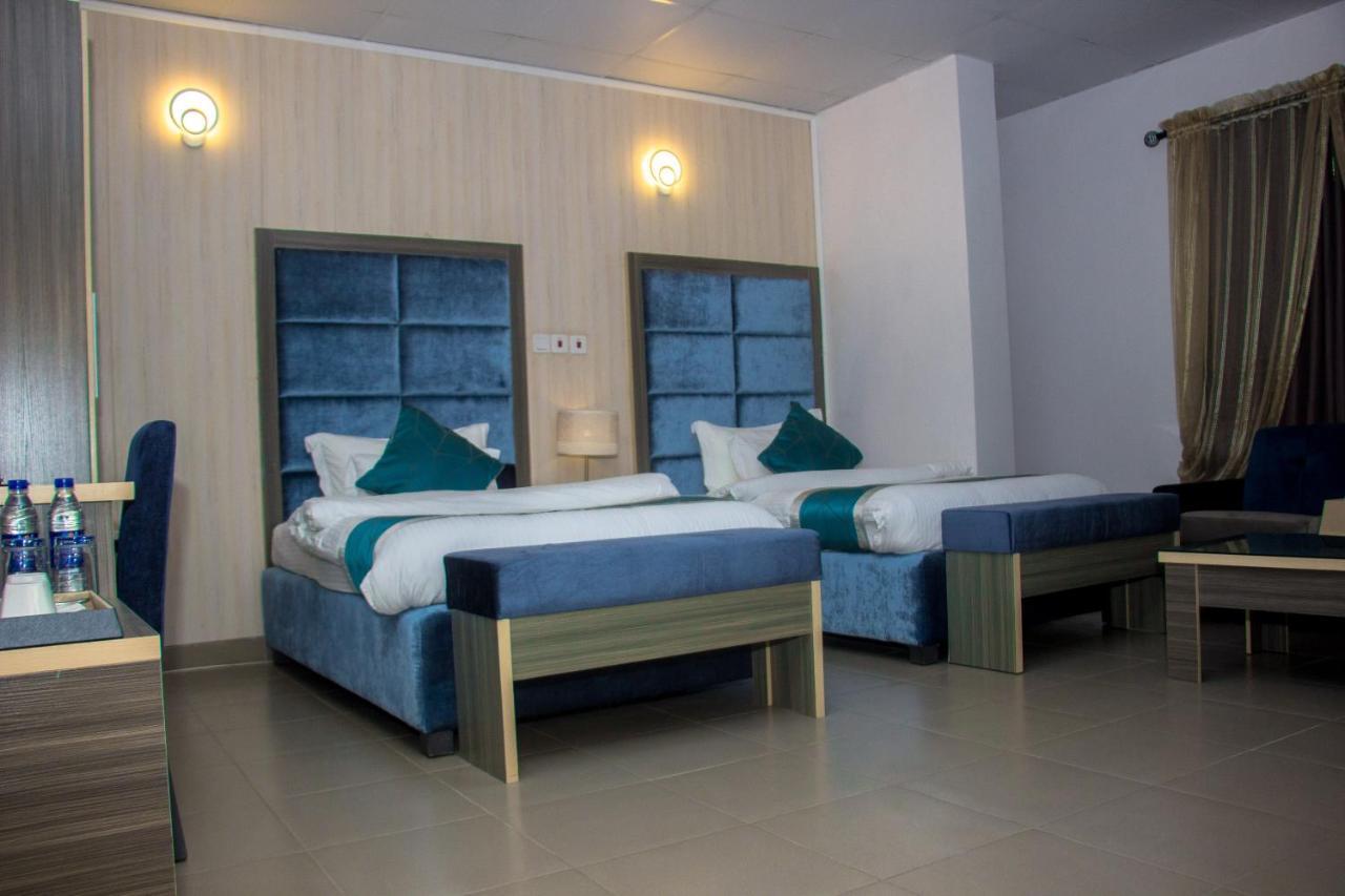 Riviera Suites Lagos Ngoại thất bức ảnh