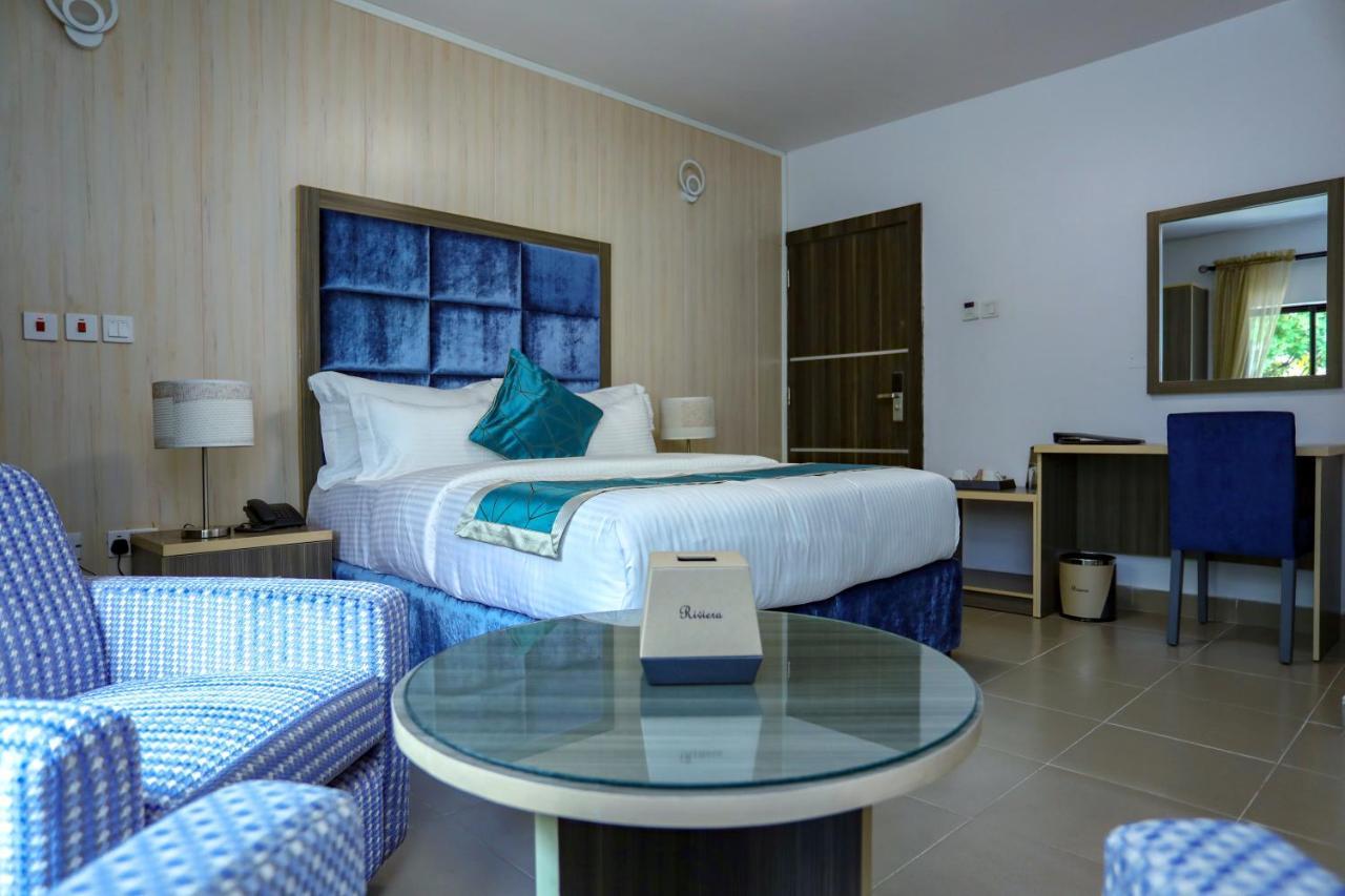 Riviera Suites Lagos Ngoại thất bức ảnh