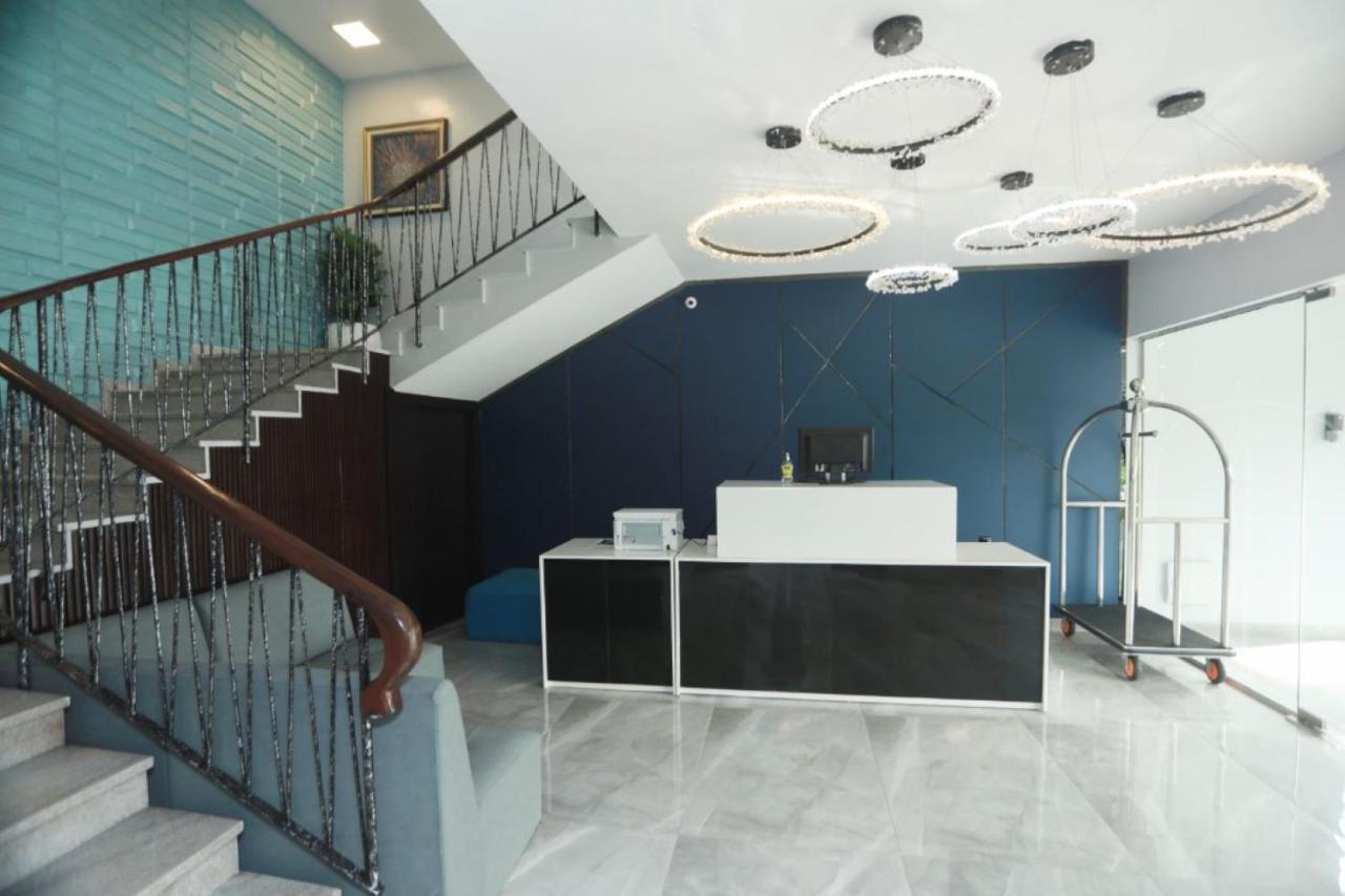 Riviera Suites Lagos Ngoại thất bức ảnh